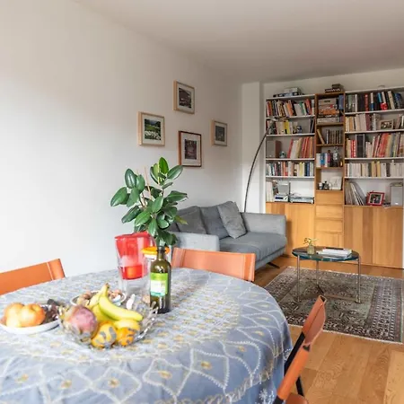Nice Spacious Nest In A Very Quiet * Paris