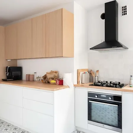 Nice Spacious Nest In A Very Quiet Daire